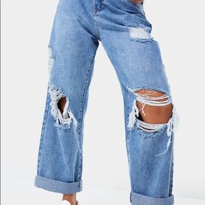 Pretty little thing Boyfriend jeans brand new